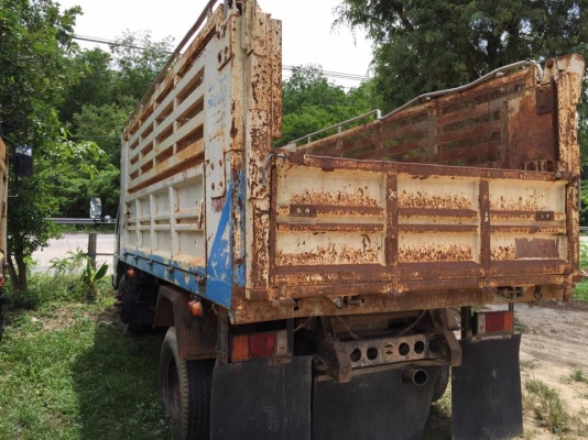 6 ล้อดั้ม 150 แรง ISUZU NQR70LY52E5-7100512 ปี 2550 รถสภาพดี ใช้น้อย รถห้างแท้เดิมๆสีเดิม