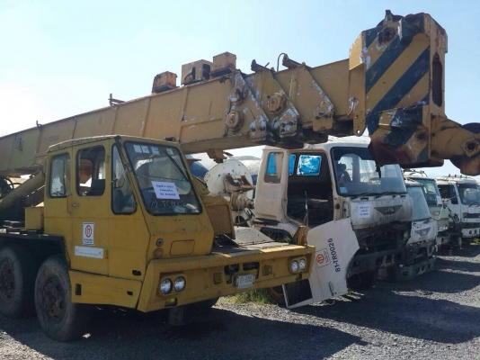 ขายรถเครนGROVE 35ตัน ถูกๆตามสภาพทะเบียนพร้อมโอน