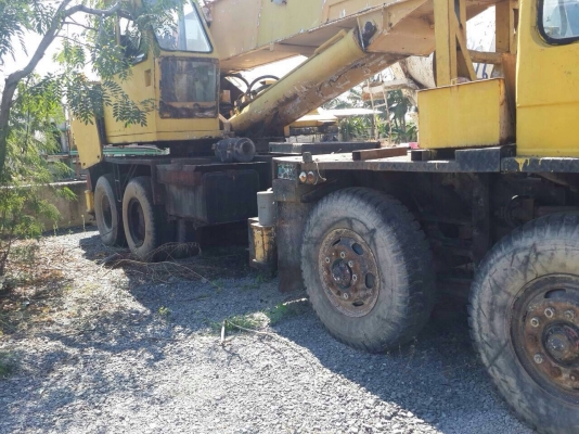 ขายรถเครนGROVE 35ตัน ถูกๆตามสภาพทะเบียนพร้อมโอน