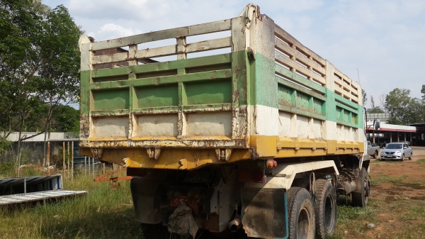 ขายด่วนไอ้หลงโบสองเพลาดั้มซีเรี่ยนFN527MTF5883สภาพเดิมๆพร้อมใช้ราคาไม่แพงโทร0843923995