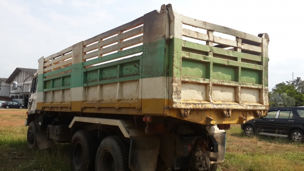 ขายด่วนไอ้หลงโบสองเพลาดั้มซีเรี่ยนFN527MTF5883สภาพเดิมๆพร้อมใช้ราคาไม่แพงโทร0843923995