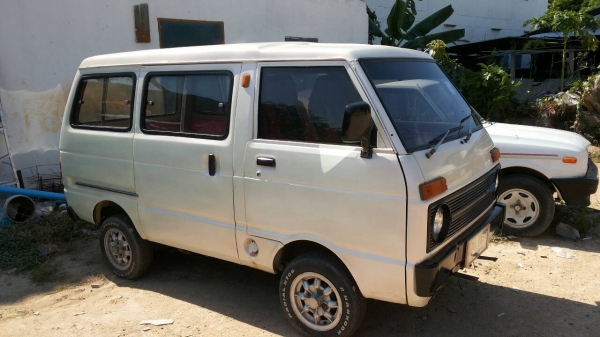 (ขายแล้วครับ ขอบคุณพื้นที่ประกาศ Truck2hand ) ขายรถตู้ Daihatsu ทะเบียนนั่งแท้ ราคาถูก