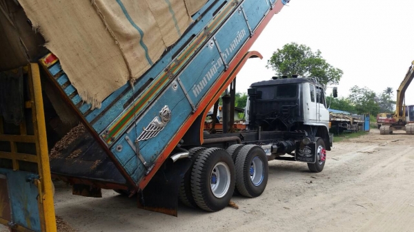 HINO FM17 2เพลาดั้ม