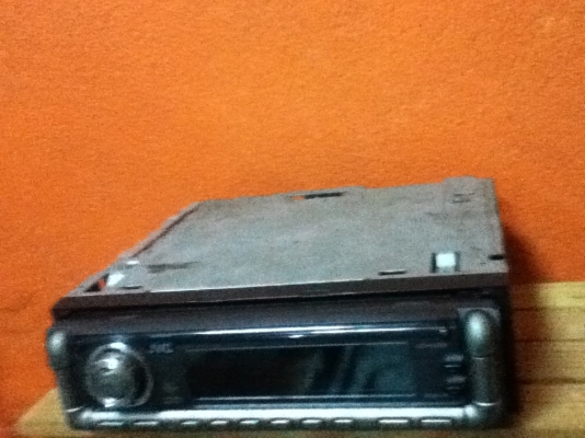 ขายวิทยุ JVC รุ่น KD-G805 "หน้าจอสไลไฟฟ้า" เล่นCD,MP3,FM ขายถูกๆ 1600.-