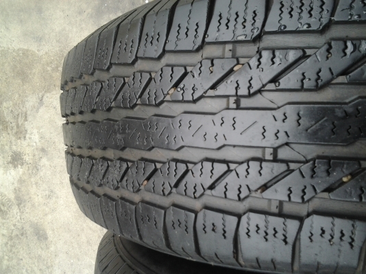 ยาง มิชลิน 265/70/16 ปี12 ยาง มิชลิน 265/70/16 ปี12