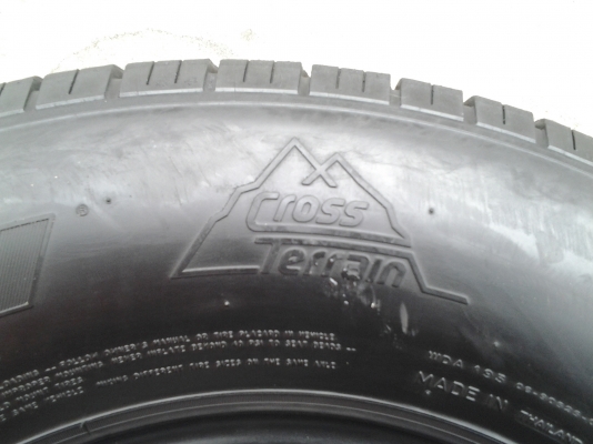 ยาง มิชลิน 265/70/16 ปี12 ยาง มิชลิน 265/70/16 ปี12