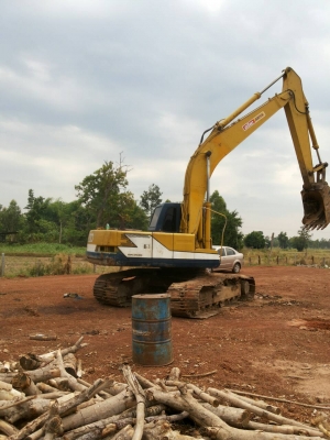 ขายแม็คโคร  KOBELCO SK 200 MART III สภาพพร้อมใช้งาน เครื่องปั้มดี เอวแน่นโซ่ช่วงล่างสวย แอร์เป็น ทำงานไม่โหลดเอกสารใบอินวอยซ์ แต่มีไม่ครบ
