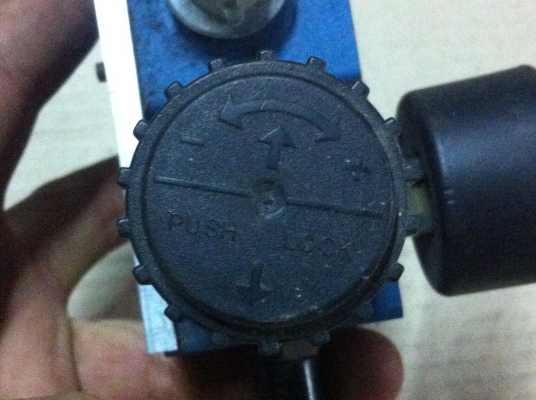 ชุดจ่ายฝอยน้ำมันและดักน้ำดักฝุนพร้อมปรับตั้งแรงดันลม FESTO (เยรมัน)