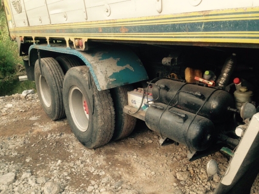 ขายรถ12ล้อดั๊มเครื่อง8สูบ 300แรง สภาพดีพร้อมใช้งาน