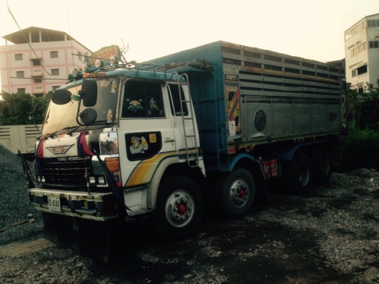 ขายรถ12ล้อดั๊มเครื่อง8สูบ 300แรง สภาพดีพร้อมใช้งาน