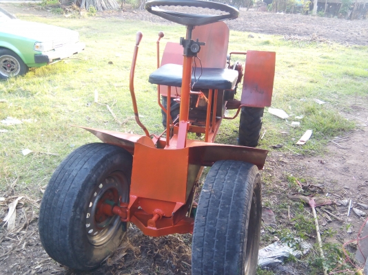 ขายรถไถไทยประดิษฐ์ ไม่ให้เครื่อง