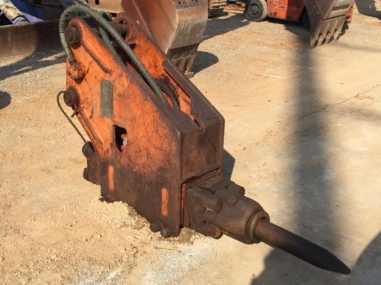 ขายหัวกระแทก NPK ใช้กับ รถขุด PC 120 นำเข้าจากญี่ปุ่น ติดต่อ 081-2990958/089-8368497 (เจ้าของขายเอง) ขายหัวกระแทก NPK ใช้กับ รถขุด PC 120 นำเข้าจากญี่ปุ่น ติดต่อ 081-2990958/089-8368497 (เจ้าของขายเอง)