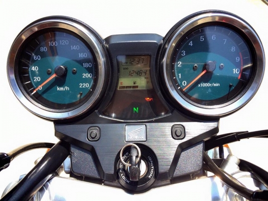 HONDA CB1100 ปี2011 ABS สภาพกริปๆ อินวอย+สรรพสามิตแท้ 299000 HONDA CB1100 ปี2011 ABS สภาพกริปๆ อินวอย+สรรพสามิตแท้ 299000