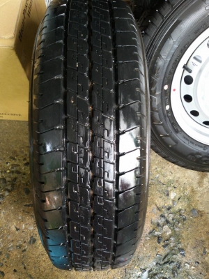 ขายล้อกะทะขอบ15 6รูพร้อมยางป้ายแดงชุดละ7800