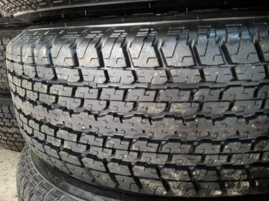 ขายล้อ isuzu ขอบ17พร้อมยางป้ายแดงชุดละ21500