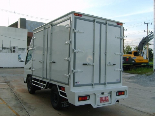 ขายรถบรรทุก 4ล้อใหญ่ ฟูโซ่