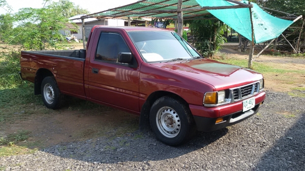 ISUZU SPARK EX 90HP 2500 มังกรทองยอดประหยัด  สวยเดิมน่าใช้ เครื่องแน่น เกียร์ดี แอร์เติมน้ำยาหนาว  สีสวยทั้งคัน รถพร้อมใช้