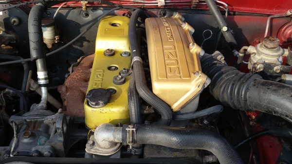 ISUZU SPARK EX 90HP 2500 มังกรทองยอดประหยัด  สวยเดิมน่าใช้ เครื่องแน่น เกียร์ดี แอร์เติมน้ำยาหนาว  สีสวยทั้งคัน รถพร้อมใช้