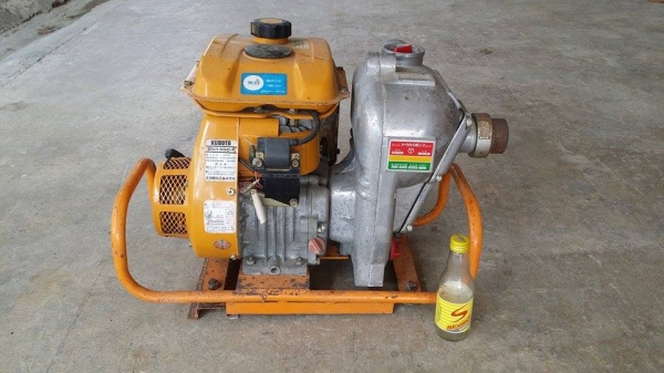 ปั๊มน้ำเก่าญี่ปุ่น   KUBOTA  รุ่น  GN1450-F  เครื่องยนต์ติดง่าย สภาพพร้อมใช้งาน