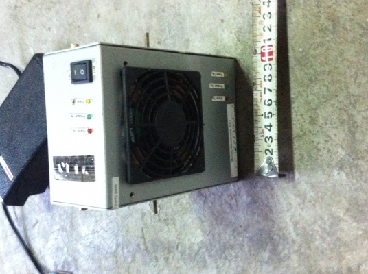 พัดลมผลิต ION อิออนคือประจุไฟลบ เพื่อลดการเกิดไฟฟ้าสถิตต่างและเพิ่มคุณภาพของอากาศให้ดีขึ้น