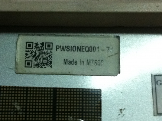 พัดลมผลิต ION อิออนคือประจุไฟลบ เพื่อลดการเกิดไฟฟ้าสถิตต่างและเพิ่มคุณภาพของอากาศให้ดีขึ้น