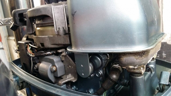 ขายเครื่องสองจังหวะ YAMAHA 6 HP หางยาวสภาพดี