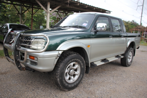 4WD ปี01 เครื่องดี คัชชีสวย และมีรถราคาถูกๆราคาส่ง. ราคาพ่อค้า. เชิญชมรายละเอืยด.http://www.rodban.net/ 4WD ปี01 เครื่องดี คัชชีสวย และมีรถราคาถูกๆราคาส่ง. ราคาพ่อค้า. เชิญชมรายละเอืยด.http://www.rodban.net/