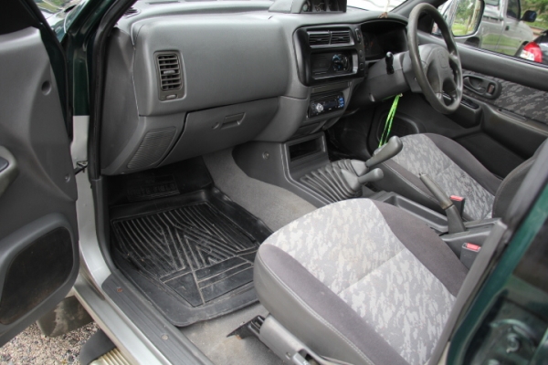 4WD ปี01 เครื่องดี คัชชีสวย และมีรถราคาถูกๆราคาส่ง. ราคาพ่อค้า. เชิญชมรายละเอืยด.http://www.rodban.net/ 4WD ปี01 เครื่องดี คัชชีสวย และมีรถราคาถูกๆราคาส่ง. ราคาพ่อค้า. เชิญชมรายละเอืยด.http://www.rodban.net/