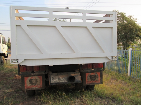 ขายรถ10 ล้อ HINO  2 เพลา เครื่อง 185 แรง มีเกียร์ฝาก ทะเบียนครบ พร้อมใช้งาน