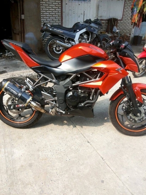 ขายคับ z250SL 2014 รถออกศูนย์เมื่อปลายปี  ใช้งานมาแค่ 1000กว่าโล  สภาพออกศูนย์คับ  ประกันหมด ปลายปีนี้  พร้อมของแต่งตามรูป   เปิดราคา 110000 คับ ต่อรองได้   รถอยู่ฉะเชิงเทราคับ สนใจโทร 090-3120561 Line: nooksh.