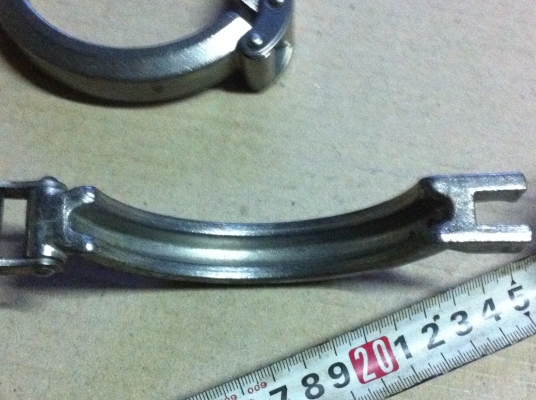 ขุดล็อกและถอดขิ้นงานจากเพลาอันละ150 บาท มีขนาด 3 นิ้วและ1.5 นิ้ว