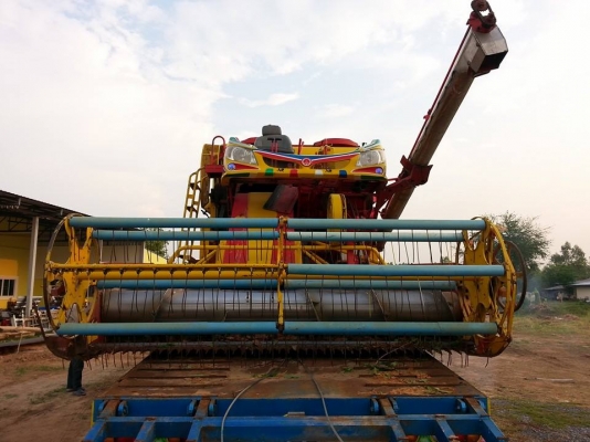 ขายรถเกี่ยวข้าว+เทรลเลอร์ สภาพพร้อมใช้งาน เอกสารพร้อมโอน สนใจโทร 090-8588220คุณนะ 093-3258446คุณบิวตี้ ID:narong498 หรือ www.truck.in.th/498 หรือเพจFacebook ณรงค์ ซื้อขายรถมือสอง (เว็บไซต์ส่วนตัว)