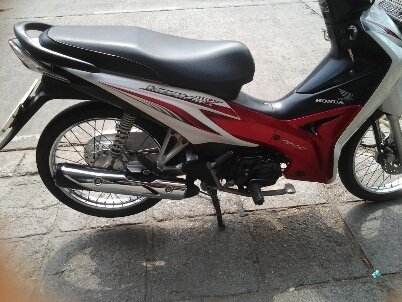 เวฟ110iปี255ตาทเท้า