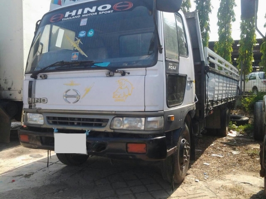 ขาย รถบรรทุก 6 ล้อ HINO FC4J ปี42 185 แรง