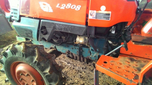ขายรถไถ KUBOTA L2808 ราคา 165,000 อ.แกลง จ.ระยอง สอบถาม 0818618678 ขายรถไถ KUBOTA L2808 ราคา 165,000 อ.แกลง จ.ระยอง สอบถาม 0818618678