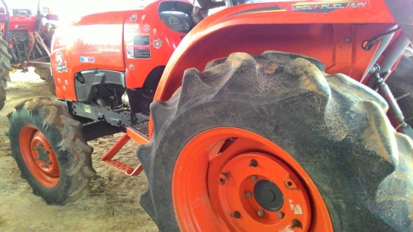 ขายรถไถ KUBOTA L3608 สภาพสวยๆ เดิมๆ รถไร่ ราคา 270,000 อ.แกลง จ.ระยอง สอบถาม 0818618678 ขายรถไถ KUBOTA L3608 สภาพสวยๆ เดิมๆ รถไร่ ราคา 270,000 อ.แกลง จ.ระยอง สอบถาม 0818618678