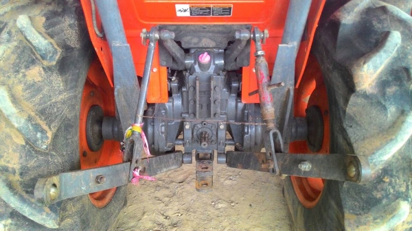 ขายรถไถ KUBOTA L3608 สภาพสวยๆ เดิมๆ รถไร่ ราคา 270,000 อ.แกลง จ.ระยอง สอบถาม 0818618678 ขายรถไถ KUBOTA L3608 สภาพสวยๆ เดิมๆ รถไร่ ราคา 270,000 อ.แกลง จ.ระยอง สอบถาม 0818618678