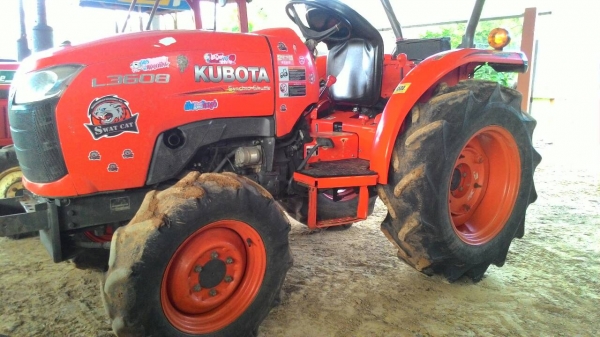 ขายรถไถ KUBOTA L3608 สภาพสวยๆ เดิมๆ รถไร่  ราคา 270,000 อ.แกลง จ.ระยอง  สอบถาม 0818618678