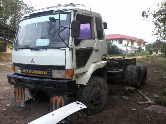 ขายด่วนครับไอ้หลง FN527M TF3933 เครื่อง 6D17 หัวคัสชี พร้อมชุดดั้ม สามมิตร ไม่มีกระบะ ขายตามสภาพครับ