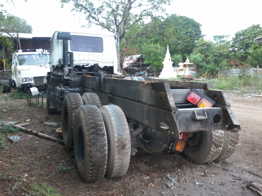 ขายด่วนครับไอ้หลง FN527M TF3933 เครื่อง 6D17 หัวคัสชี พร้อมชุดดั้ม สามมิตร ไม่มีกระบะ ขายตามสภาพครับ