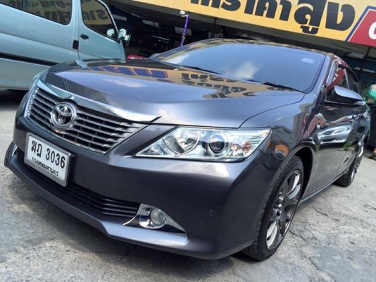 TOYOTA COMMUTER 2.5 G ปี 12 ออโต้ TOYOTA COMMUTER 2.5 G ปี 12 ออโต้