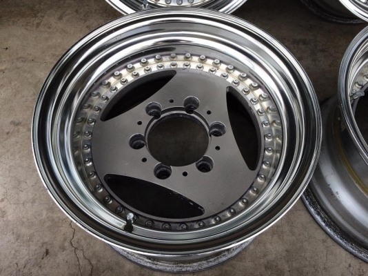 ขายล้อ LODIODRIVE 3 ชิ้นแท้ 15x8.5 ุลบ10 6 รูกระบะ ออฟลึกๆ ประมูลจากญี่ปุ่น
