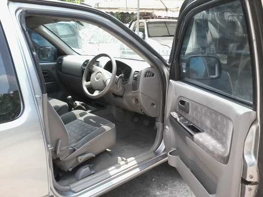 ขายด่วนครับ ISUZU D-MAX 2500 แค็ป ปี04 สีเดิมครับ ขายตามสภาพ