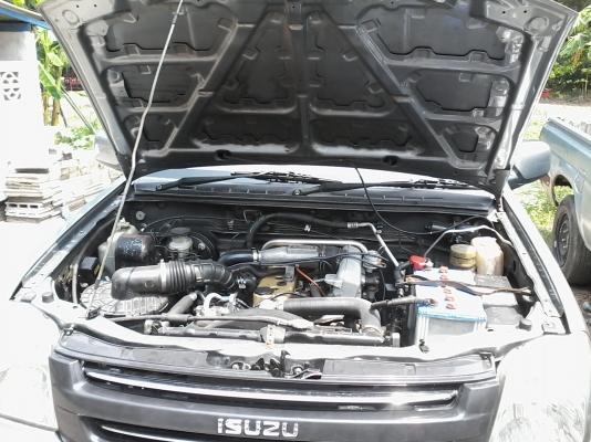 ขายด่วนครับ ISUZU D-MAX 2500 แค็ป ปี04 สีเดิมครับ ขายตามสภาพ