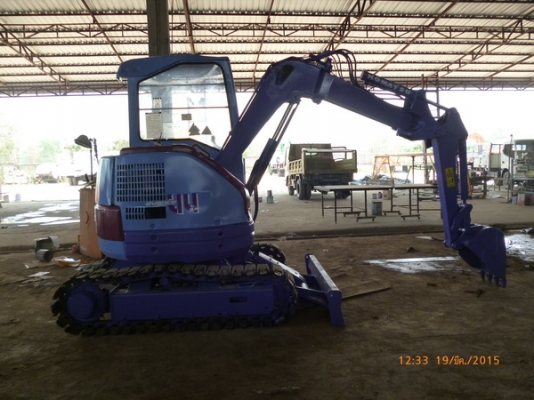 ขายรถขุด KOิMATSU PC28UU-2E ขายรถขุด KOิMATSU PC28UU-2E