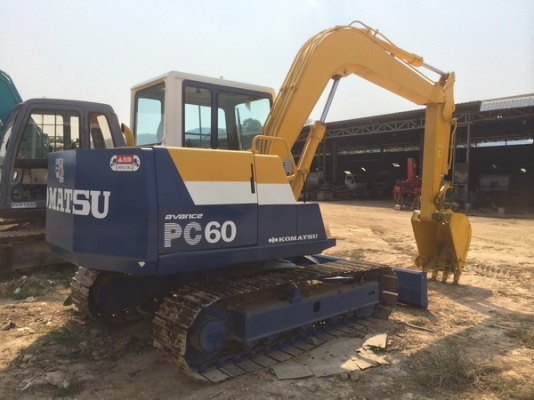 ขายรถขุด KOิMATSU PC60-6