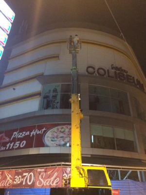 บริการรถเครน รถบรรทุกติดเครน รับจ้างทั่วประเทศ สนใจติดต่อ 098-0148794