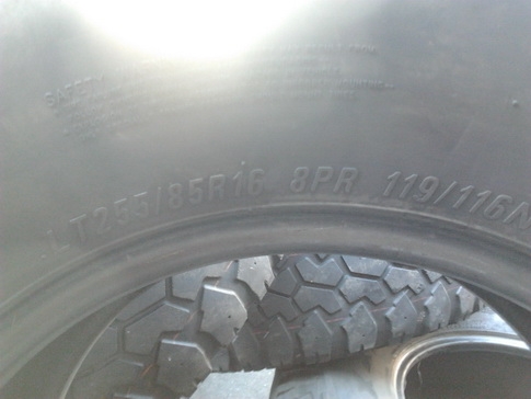 Maxxis Bighorn 245/75/16 ปี09 สภาพดี 1ชุด