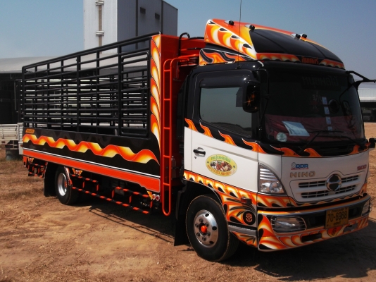 อู่อินเตอร์ สระแก้ว รับต่อกระบะและทำสีรถ 10 ล้อ 6 ล้อ สนใจติดต่อได้ที่ 081-9832626 (เฮียโชค) อู่อินเตอร์ สระแก้ว รับต่อกระบะและทำสีรถ 10 ล้อ 6 ล้อ สนใจติดต่อได้ที่ 081-9832626 (เฮียโชค)