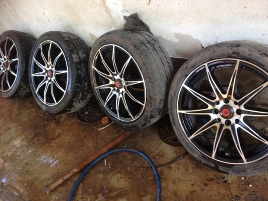 ล้อแม็กซ์ LENSO SAMURAI 17" 4รู พร้อมยางครบชุด ล้อแม็กซ์ LENSO SAMURAI 17" 4รู พร้อมยางครบชุด